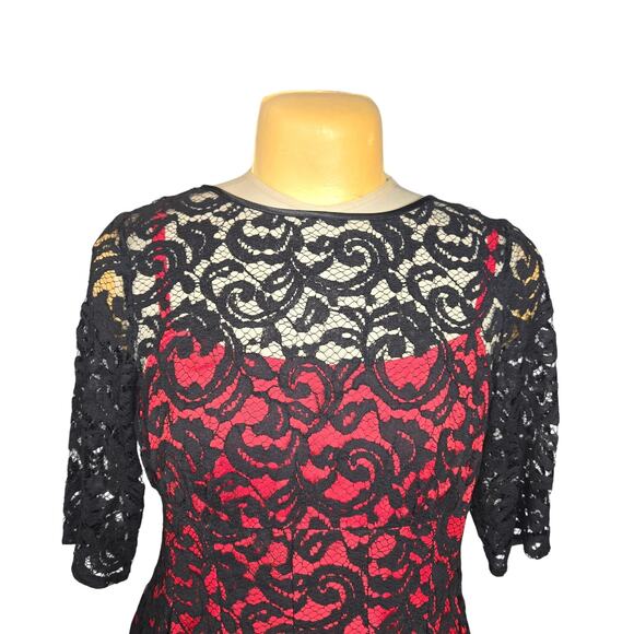 Adrianna Papell Womens Fit Flare Dress Red Black Lace Overlay Feminine Event - Picture 3 of 14